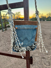 Load image into Gallery viewer, Denim Patch Purse