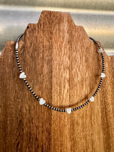 Load image into Gallery viewer, 3MM Navajo Pearl Choker With Pearl Hearts