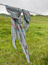 Load image into Gallery viewer, Checkmate Wild Rag