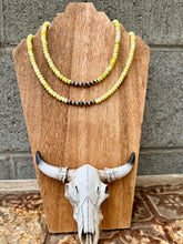 Load image into Gallery viewer, Serpentine & Navajo Pearl Necklace