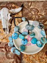 Load image into Gallery viewer, Statement Agate Disc Bracelet