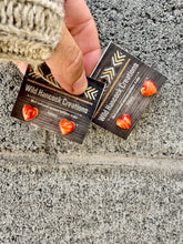 Load image into Gallery viewer, Orange Spiny Oyster Heart Stud Earrings