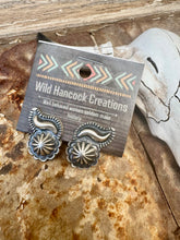 Load image into Gallery viewer, Starburst Santa Fe Stud Earrings