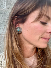 Load image into Gallery viewer, Santa Fe Saucer Studs