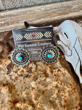 Load image into Gallery viewer, Santa Fe Saucer Studs