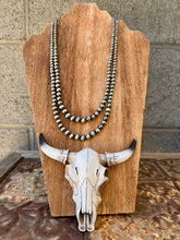 Load image into Gallery viewer, Graduated 3MM-8MM Navajo Pearl Necklace
