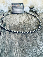 Load image into Gallery viewer, 4mm Navajo Pearl Choker