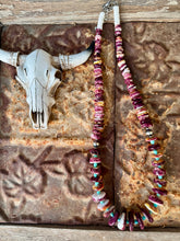 Load image into Gallery viewer, Gigantic Purple Spiny Oyster Necklace