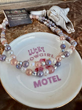 Load image into Gallery viewer, Glass Pearls Chokers