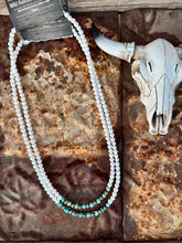 Load image into Gallery viewer, White Matte Glass Choker With Turquoise & Navajo Pearls