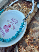 Load image into Gallery viewer, Kingman Chip Necklace 18"