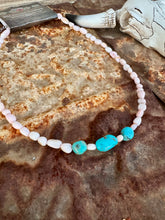 Load image into Gallery viewer, Conch Choker With Turquoise Nuggets