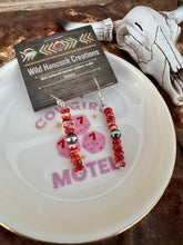 Load image into Gallery viewer, Spiny Oyster Dangle Earrings