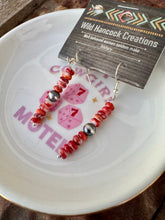Load image into Gallery viewer, Spiny Oyster Dangle Earrings