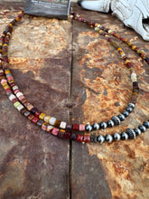 Load image into Gallery viewer, Mookaite Choker With Navajo Pearls