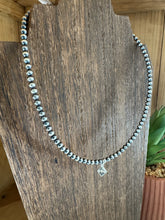 Load image into Gallery viewer, Navajo Pearl Choker With Dice Pendant