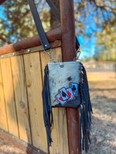 Load image into Gallery viewer, Day Trippin Purse Poker Run