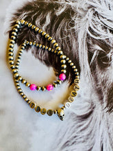 Load image into Gallery viewer, Navajo Pearl Bracelet Till Death And Pink Opal