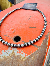 Load image into Gallery viewer, 6mm Navajo Pearl Choker