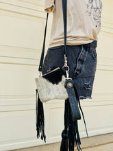 Load image into Gallery viewer, Cowhide Clutch Purse