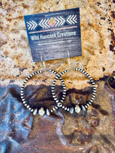 Load image into Gallery viewer, Navajo Pearl Hoop Earrings
