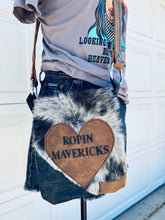Load image into Gallery viewer, Ropin' Mavericks Crossbody Purse