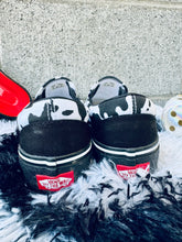 Load image into Gallery viewer, Platform Vans Stayin Broke Ropin