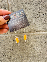 Load image into Gallery viewer, Handmade Furnace Glass Beads With Navajo Pearls