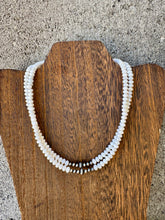 Load image into Gallery viewer, Mother Of Pearl Choker With Navajo Pearls