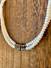 Load image into Gallery viewer, Mother Of Pearl Choker With Navajo Pearls