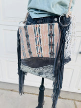 Load image into Gallery viewer, Pendleton Ropers Crossbody Purse