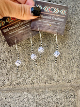 Load image into Gallery viewer, Dice N Navajo Pearls