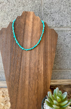 Load image into Gallery viewer, Sonoran Turquoise Nugget Choker 3mm-6mm