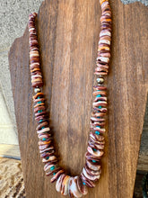 Load image into Gallery viewer, Gigantic Purple Spiny Oyster Necklace