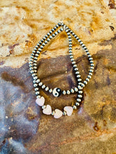 Load image into Gallery viewer, Navajo Pearl Bracelet With Hearts Or Yin Yang