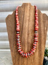 Load image into Gallery viewer, Gigantic Red Spiny Oyster Necklace With Turquoise