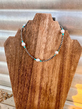 Load image into Gallery viewer, 4MM Navajo Pearls With XL Fresh Water Pearls