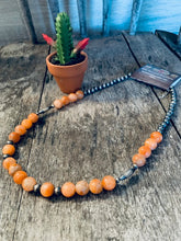 Load image into Gallery viewer, Navajo Pearl And Calcite Necklace