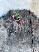 Load image into Gallery viewer, Authentic Navajo Pearl Teardrop Earrings