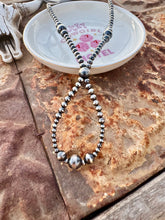 Load image into Gallery viewer, Gussied Up Navajo Pearl Necklace
