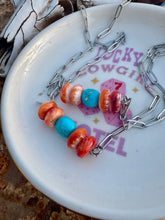 Load image into Gallery viewer, XL Spiny Oyster Turquoise Bar Choker

