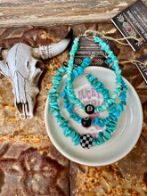 Load image into Gallery viewer, Turquoise Anklet With 8 Ball &amp; Checkers
