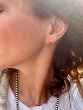Load image into Gallery viewer, Orange Spiny Oyster Heart Stud Earrings
