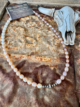 Load image into Gallery viewer, Ombre Pearl Necklace + Navajo Pearls
