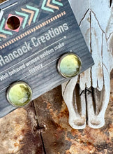 Load image into Gallery viewer, Lemon Drop Quartz Stud Earrings
