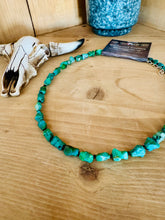 Load image into Gallery viewer, Green Turquoise Nugget Choker
