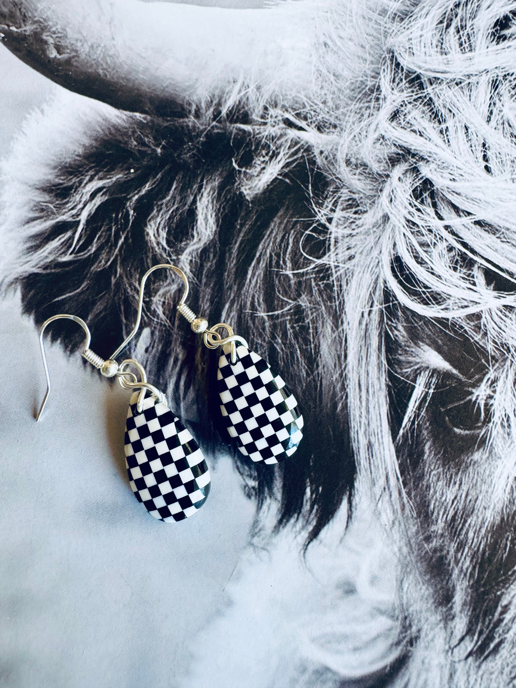 Checkered Cabochon Earrings