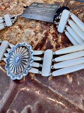 Load image into Gallery viewer, Bone Choker With Large Sterling Concho
