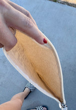 Load image into Gallery viewer, Large Wristlet Purse Bags
