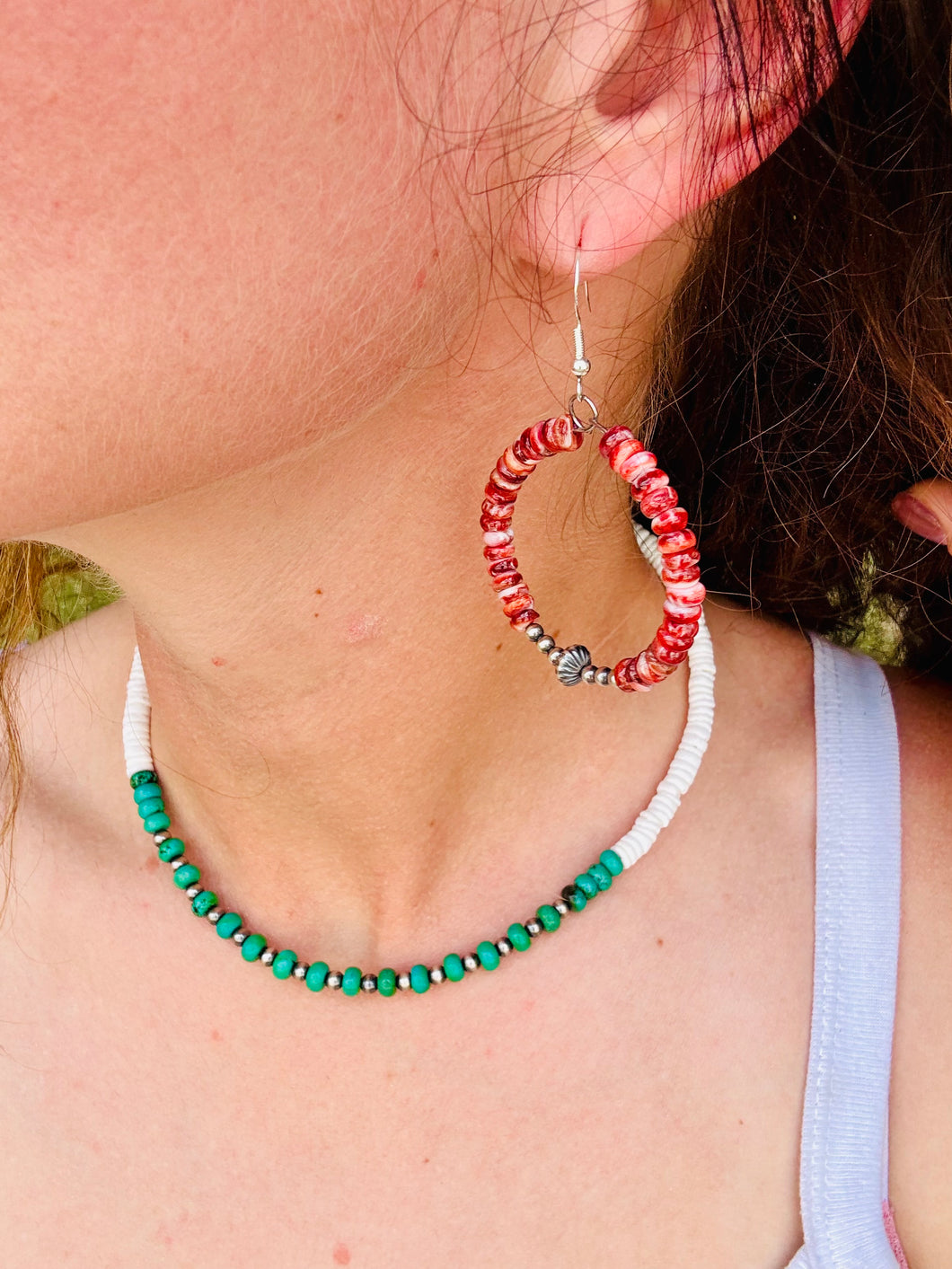 Mini Spiny Oyster Hoop Earrings With Navajo Pearls